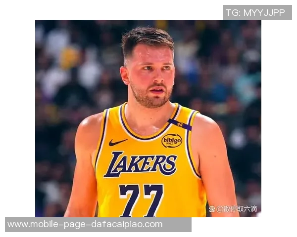 东契奇职业生涯第三次因六犯离场自2022年10月以来首次遭遇此尴尬局面